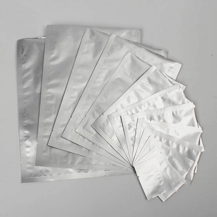 3 Side Seal Aluminum Foil Sachet Bag with Tear Notch Plastic Mylar Zipper Pouch for Scarf /Toothbrush/ Clothing Packing