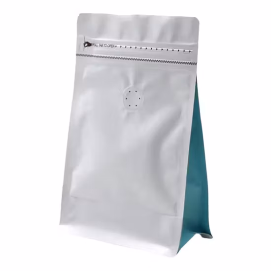 Customized Reusable Aluminum Foil Stand up Dog Food Bag Pet Food Packaging Pouch with Spout